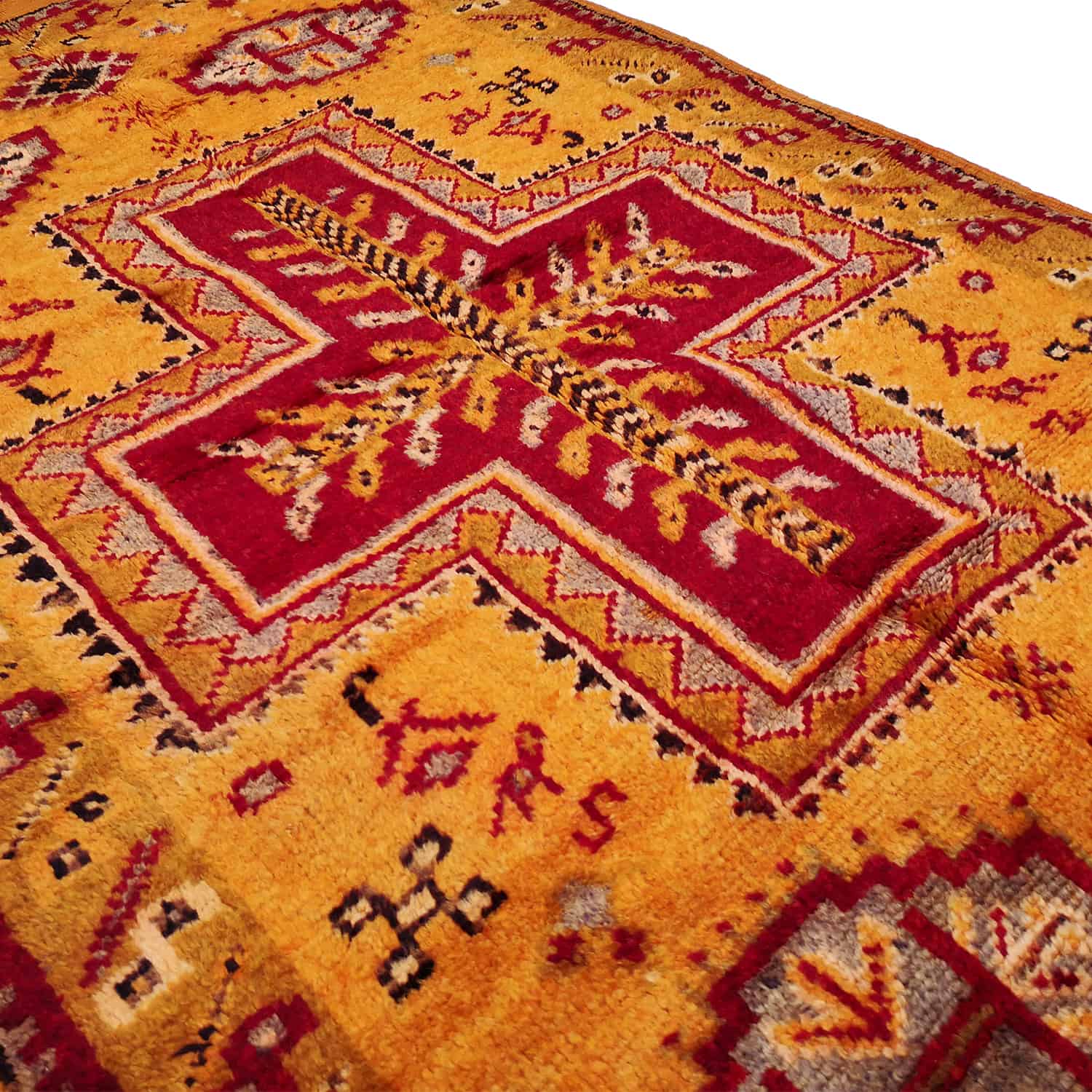 Vintage Ait Ouaouzguite Taznakht Tribal Rug 635 The Rug Souk vintage-ait-ouaouzguite-taznakht-tribal-rug-635-the-rug-souk